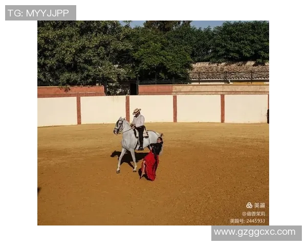 足球明星与中国舞女的浪漫故事揭秘谁是他们的舞台女神 足球明星与中国舞女的浪漫故事揭秘谁是他们的舞台女神